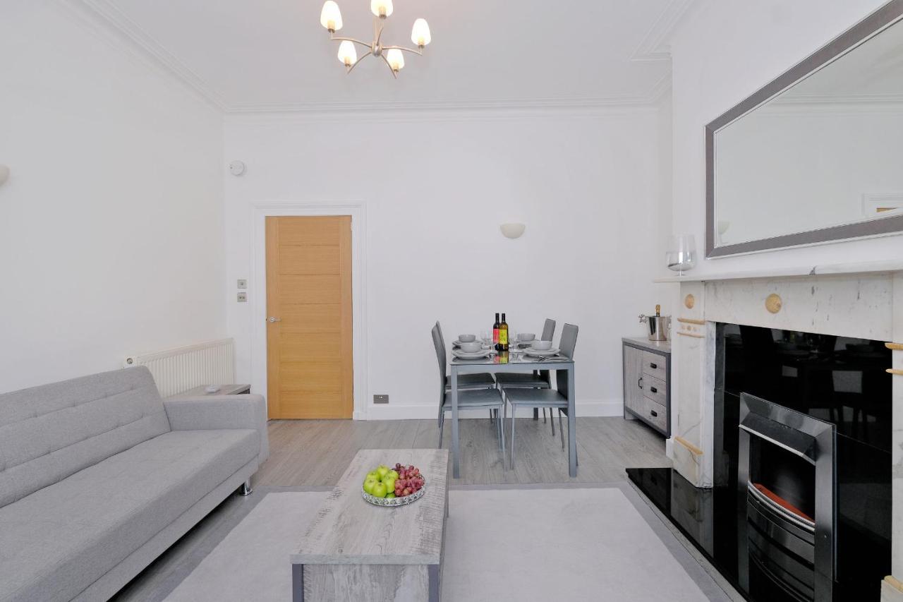 Apartment Orange Union Grove